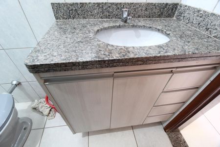 Apartamento para alugar com 1125m², 3 quartos e 2 vagasBanheiro Social
