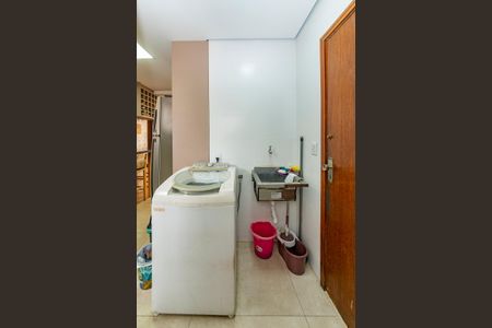 Apartamento à venda com 80m², 3 quartos e 1 vagaÁrea de Serviço