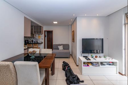 Apartamento à venda com 80m², 3 quartos e 1 vagaSala
