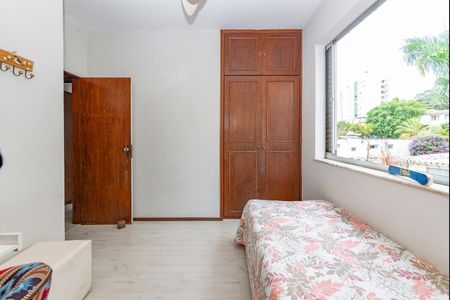 Apartamento à venda com 80m², 3 quartos e 1 vagaQuarto 2