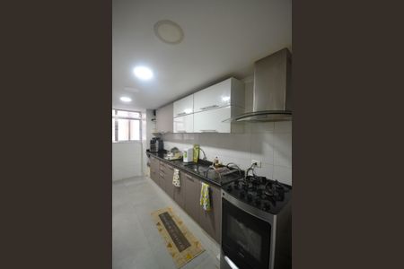 Apartamento para alugar com 106m², 2 quartos e 1 vagaCozinha e Área de Serviço
