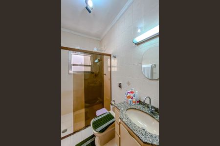 Casa à venda com 140m², 3 quartos e 2 vagasBanheiro 2