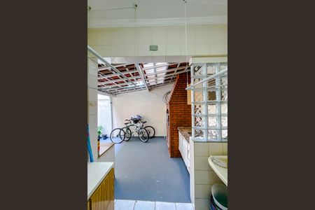 Casa à venda com 140m², 3 quartos e 2 vagasÁrea de Serviço