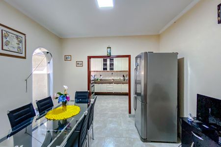 Casa à venda com 140m², 3 quartos e 2 vagasCozinha