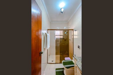 Casa à venda com 140m², 3 quartos e 2 vagasBanheiro 2