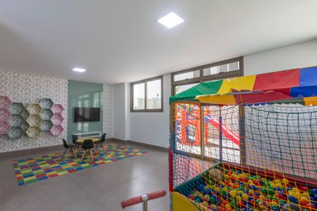 Apartamento à venda com 129m², 3 quartos e 3 vagasÁrea comum - Playground