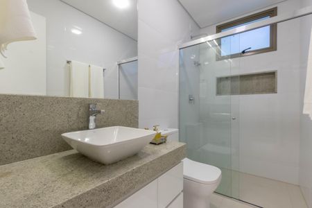 Apartamento à venda com 129m², 3 quartos e 3 vagasBanheiro