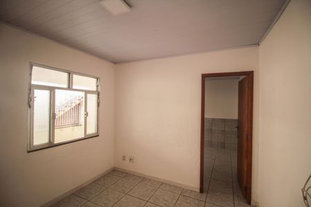 Casa para alugar com 2 quartos, 115m² em Ponto Chic, Nova Iguaçu