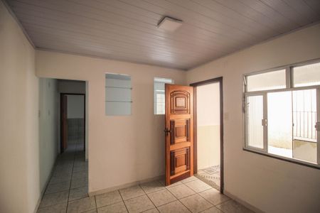 Casa para alugar com 2 quartos, 115m² em Ponto Chic, Nova Iguaçu