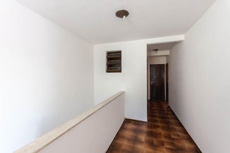 Casa à venda com 260m², 3 quartos e sem vagaHall segundo andar