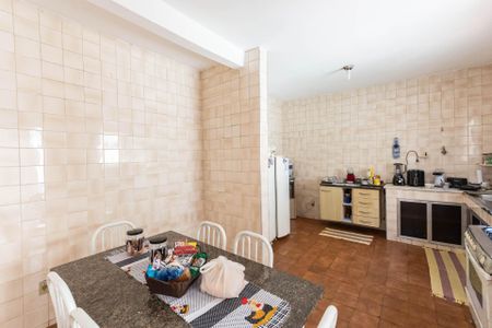 Casa à venda com 260m², 3 quartos e sem vagaCozinha