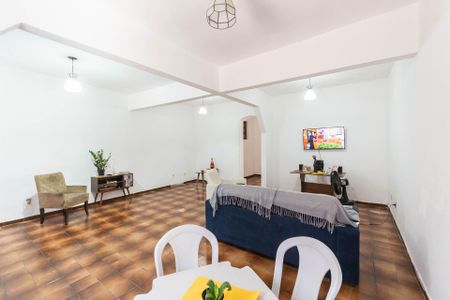 Casa à venda com 260m², 3 quartos e sem vagaSala