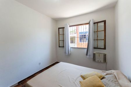 Casa à venda com 260m², 3 quartos e sem vagaHall segundo andar