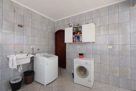 Casa para alugar com 150m², 3 quartos e 2 vagasLavanderia