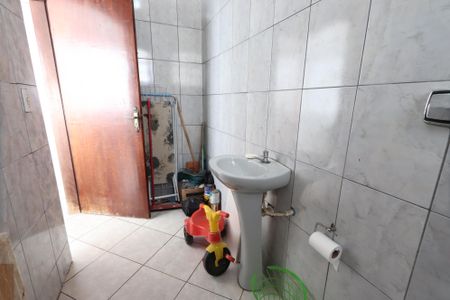 Casa para alugar com 150m², 3 quartos e 2 vagasBanheiro de serviço