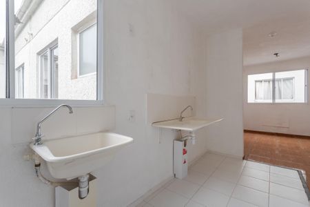 Apartamento para alugar com 42m², 2 quartos e 1 vaga Apartamento para alugar com 42m², 2 quartos e 1 vagaCozinha e Área de Serviço