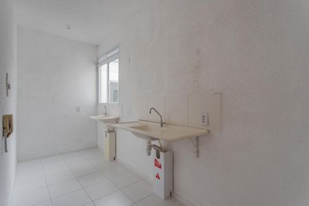 Apartamento para alugar com 42m², 2 quartos e 1 vaga Apartamento para alugar com 42m², 2 quartos e 1 vagaCozinha e Área de Serviço