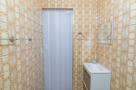 Casa para alugar com 62m², 3 quartos e sem vaga Casa para alugar com 62m², 3 quartos e sem vagaBanheiro