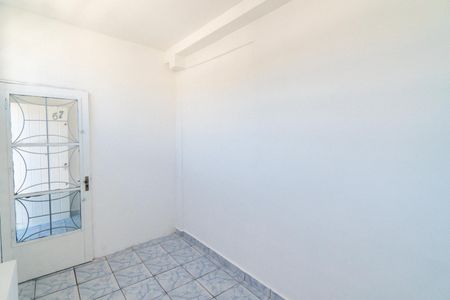 Casa para alugar com 62m², 3 quartos e sem vaga Casa para alugar com 62m², 3 quartos e sem vagaSala