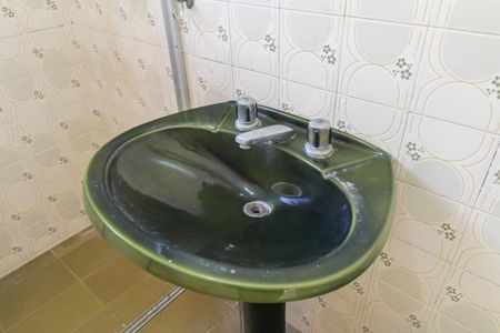 Casa à venda com 83m², 2 quartos e 1 vagaBanheiro