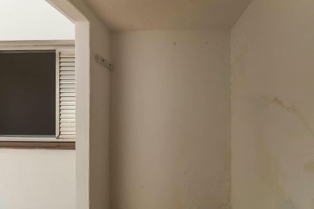 Casa à venda com 83m², 2 quartos e 1 vagaÁrea de Serviço