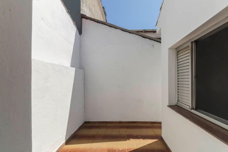 Casa à venda com 83m², 2 quartos e 1 vagaÁrea de Serviço