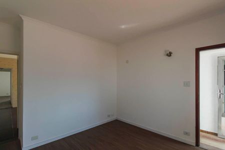 Casa à venda com 83m², 2 quartos e 1 vagaSala