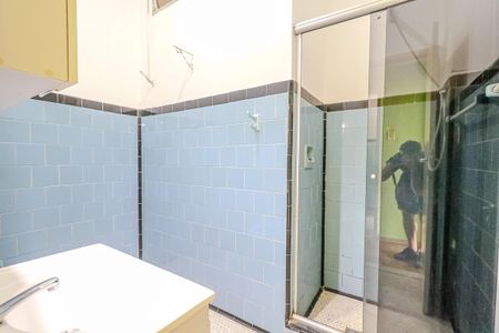 Apartamento à venda com 65m², 2 quartos e sem vagaBanheiro