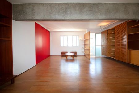 Apartamento à venda com 120m², 2 quartos e 4 vagasSala