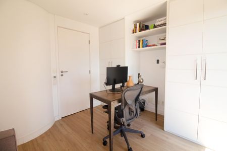 Apartamento para alugar com 123m², 2 quartos e 2 vagasSala