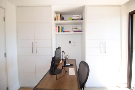 Apartamento para alugar com 123m², 2 quartos e 2 vagasSala