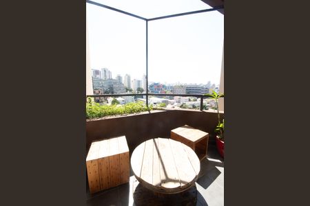 Apartamento para alugar com 123m², 2 quartos e 2 vagasSala