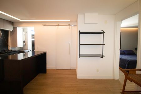 Apartamento para alugar com 123m², 2 quartos e 2 vagasSala