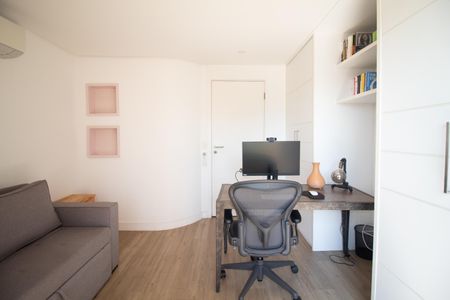 Apartamento para alugar com 123m², 2 quartos e 2 vagasSala