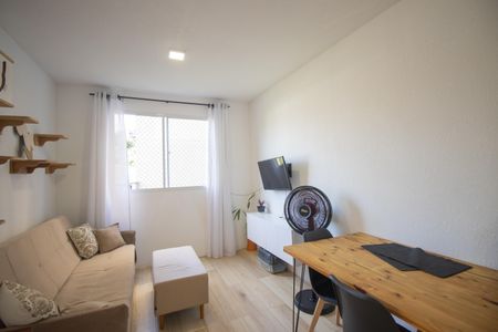 Apartamento para alugar com 40m², 2 quartos e sem vaga Apartamento para alugar com 40m², 2 quartos e sem vagaSala