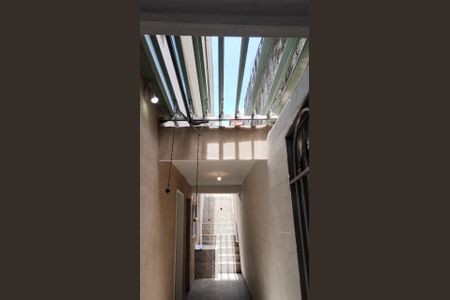 Casa para alugar com 164m², 3 quartos e 1 vaga Casa para alugar com 164m², 3 quartos e 1 vagaZeta flex aberta corredor