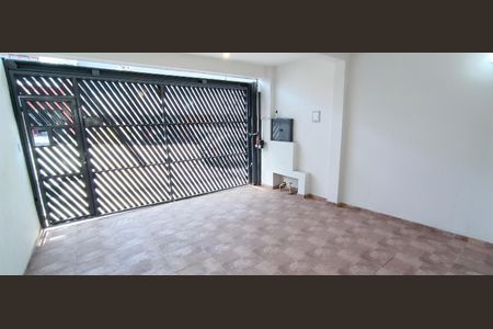 Casa para alugar com 164m², 3 quartos e 1 vaga Casa para alugar com 164m², 3 quartos e 1 vagaGaragem