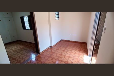 Casa para alugar com 164m², 3 quartos e 1 vaga Casa para alugar com 164m², 3 quartos e 1 vagaCloset do quarto