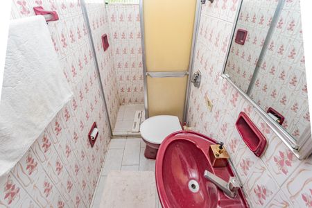 Casa para alugar com 250m², 5 quartos e 5 vagasBanheiro Social 3