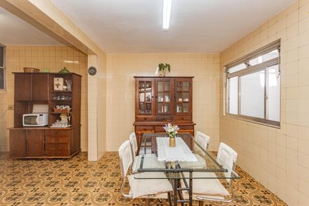 Casa para alugar com 250m², 5 quartos e 5 vagasCozinha