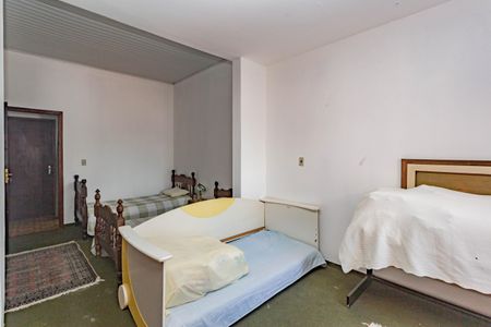 Casa para alugar com 250m², 5 quartos e 5 vagasQuarto 5