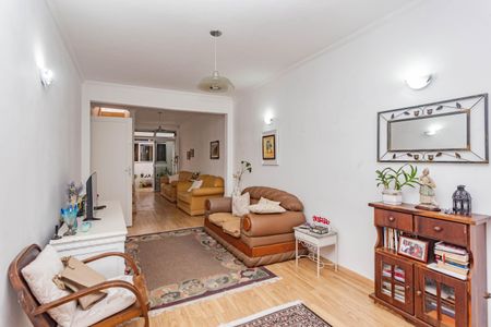 Casa para alugar com 250m², 5 quartos e 5 vagasSala