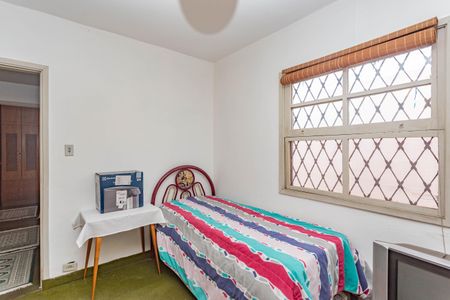 Casa para alugar com 250m², 5 quartos e 5 vagasQuarto 4