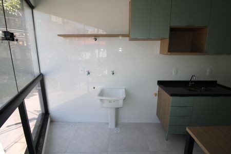Apartamento à venda com 27m², 1 quarto e sem vagaÁrea de Serviço