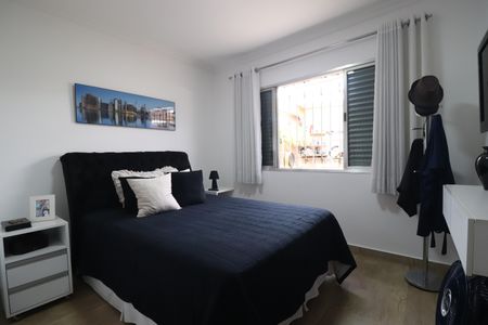 Casa à venda com 136m², 2 quartos e 2 vagasQuarto 1