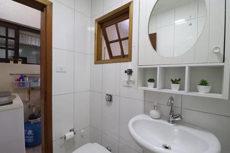 Casa à venda com 136m², 2 quartos e 2 vagasBanheiro 2