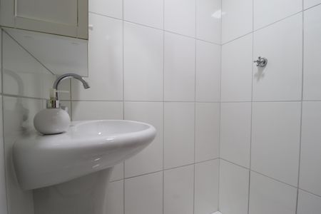 Casa à venda com 136m², 2 quartos e 2 vagasBanheiro 2