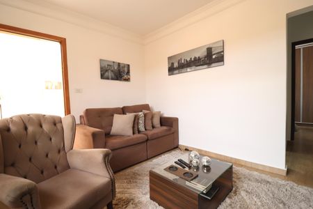 Casa à venda com 136m², 2 quartos e 2 vagasSala