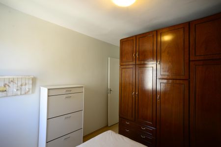 Apartamento à venda com 57m², 2 quartos e 1 vagaQuarto 2