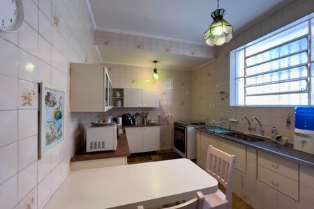 Casa à venda com 144m², 3 quartos e 2 vagasCozinha
